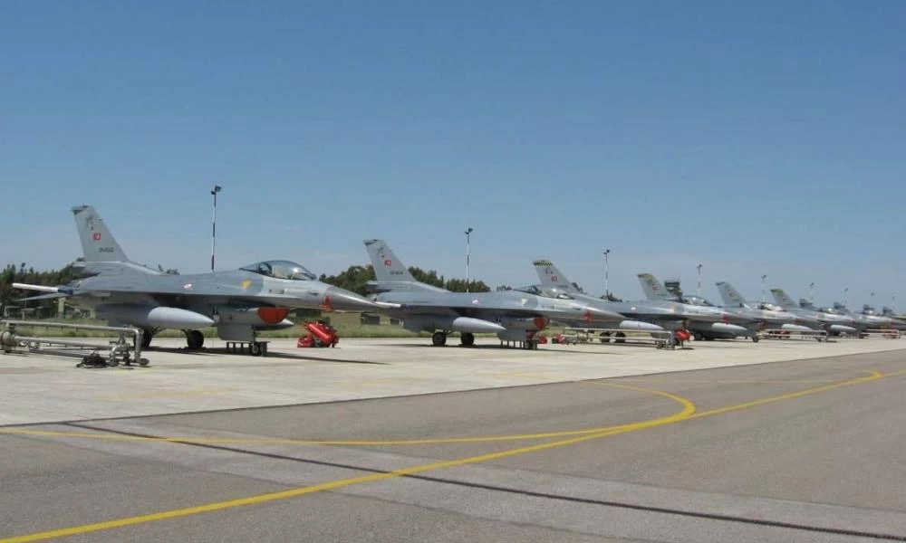 Σε ύψιστη ετοιμότητα όλες οι τουρκικές στρατιωτικές βάσεις